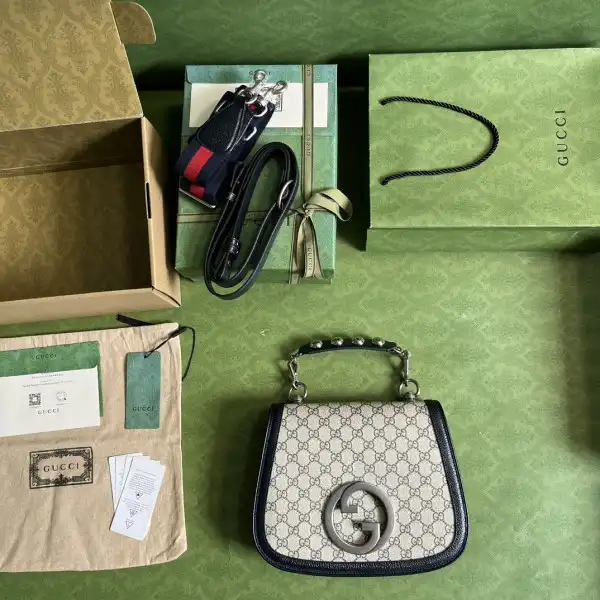 GUCCI Blondie medium shoulder bag