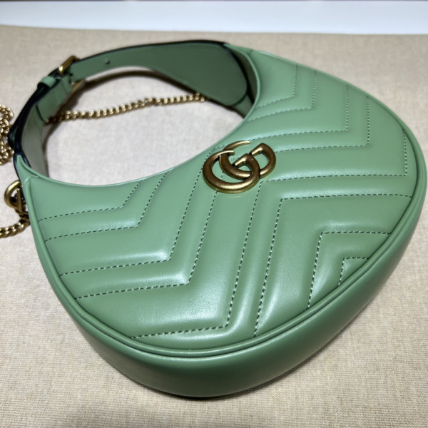 HOT SALE GUCCI GG Marmont half-moon-shaped mini bag