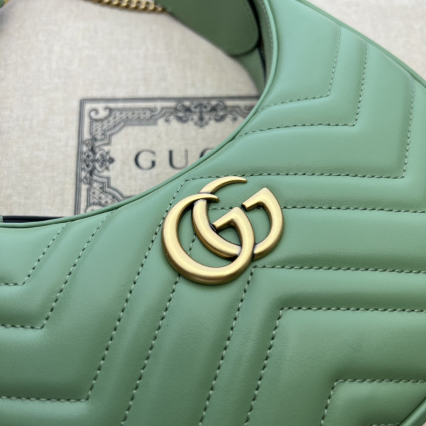 HOT SALE GUCCI GG Marmont half-moon-shaped mini bag