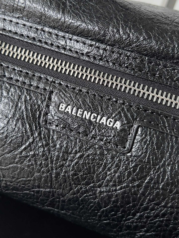 HOT SALE BALENCIAGA SUPERBUSY XS SLING BAG