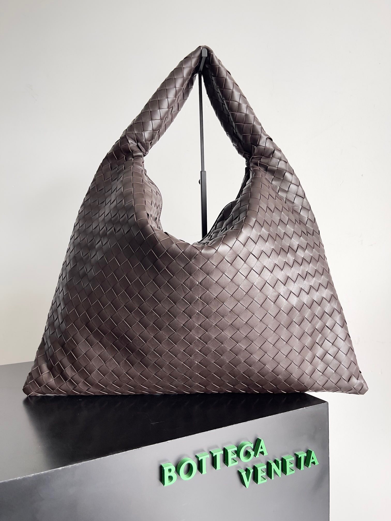 BOTTEGA VENETA Large Hop