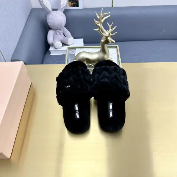 MIU MIU SLIPPERS