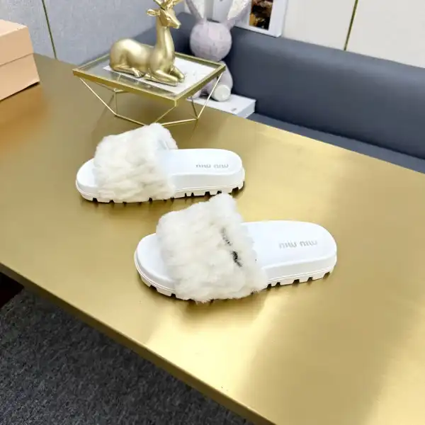 MIU MIU SLIPPERS