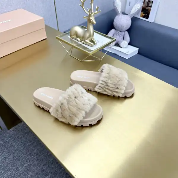 MIU MIU SLIPPERS