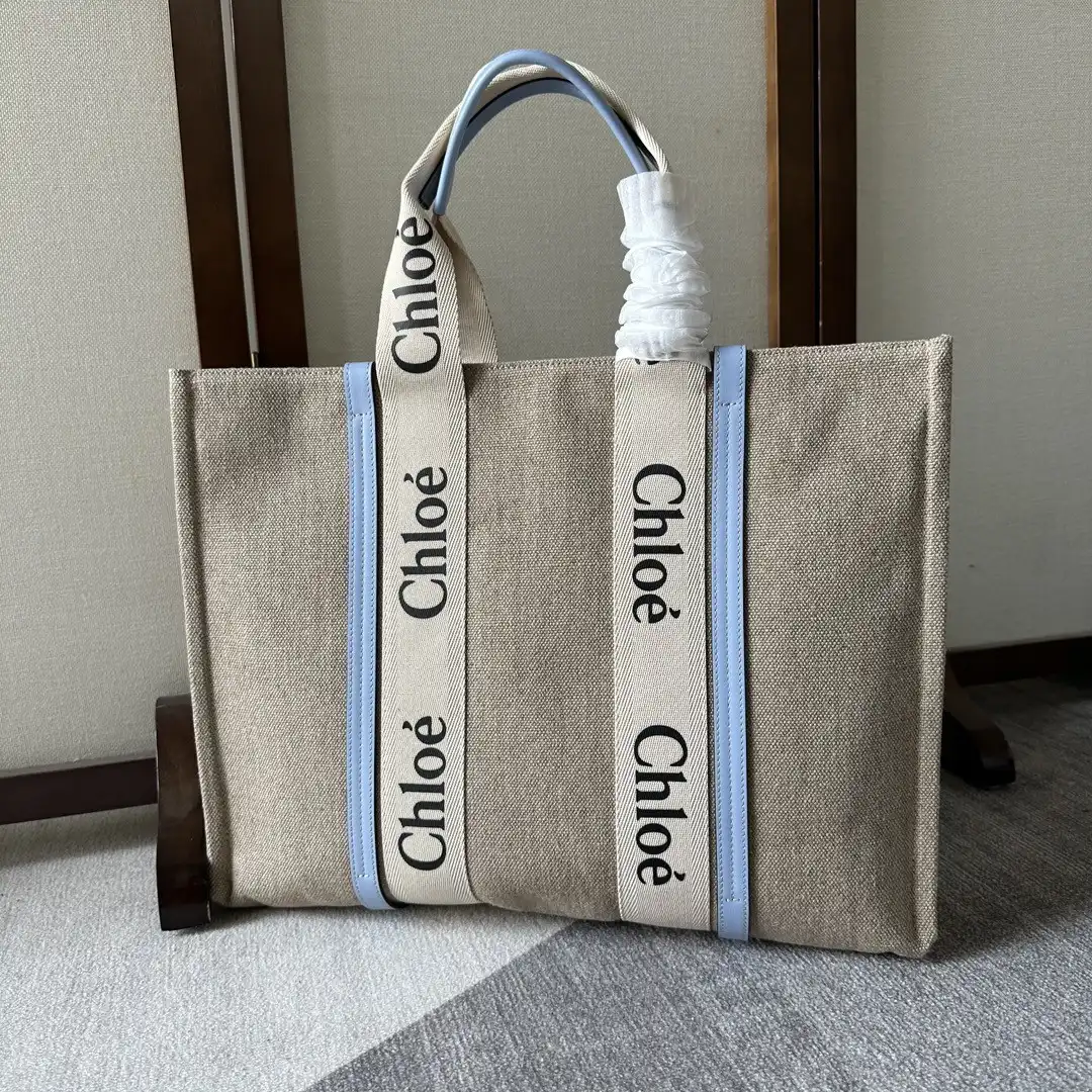 CHLOÉ large woody tote bag