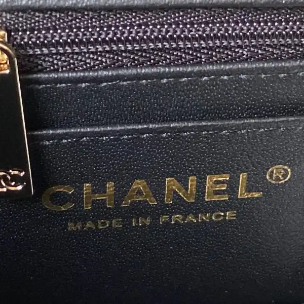 CHANEL BOX BAG