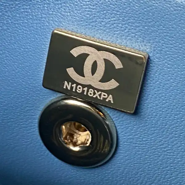 CHANEL MINI BOX BAG