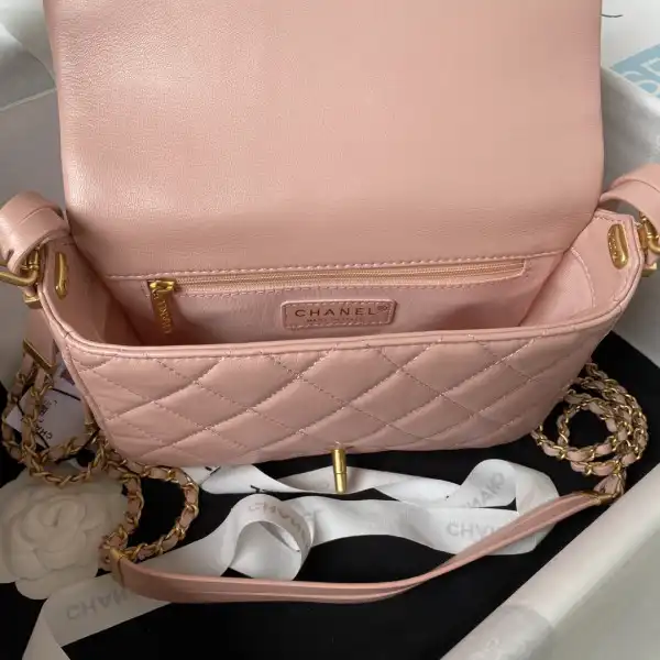 CHANEL SMALL FLAP BAG