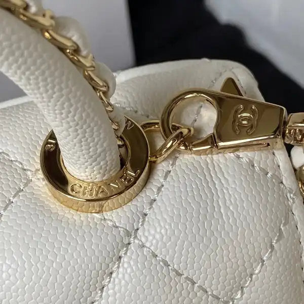 CHANEL SMALL COCO HANDLE BAG