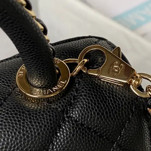 First bag ru CHANEL SMALL COCO HANDLE BAG