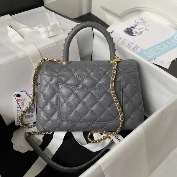 First bag ru CHANEL COCO HANDLE BAG