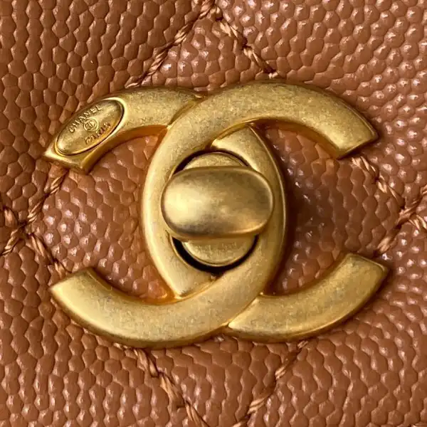 CHANEL COCO HANDLE BAG