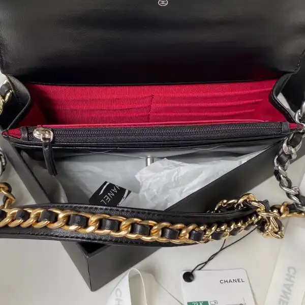 First bag ru CHANEL 19 WALLET ON CHAIN