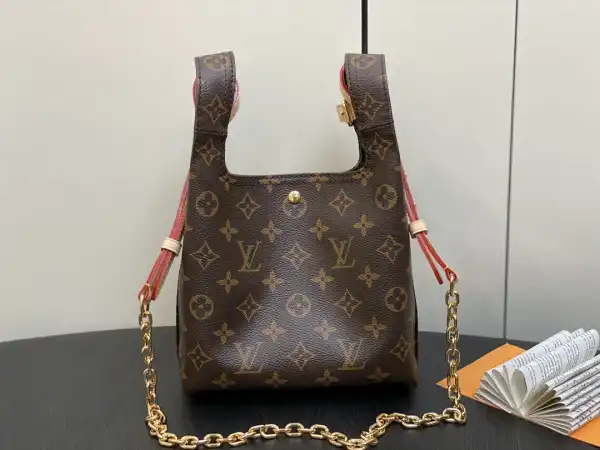 Aaa replica ru LOUIS VUITTON Atlantis BB