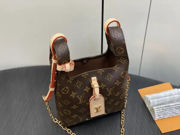 Affordable LOUIS VUITTON Atlantis BB