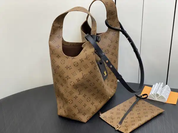 Affordable LOUIS VUITTON Atlantis GM