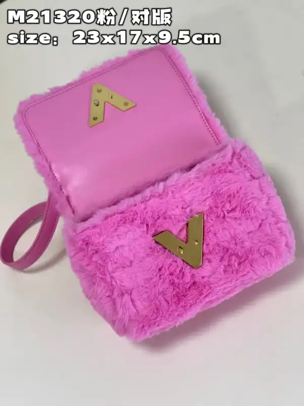 Aaa replica ru LOUIS VUITTON TWIST MM