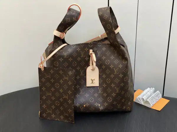 Aaa replica ru LOUIS VUITTON Atlantis GM