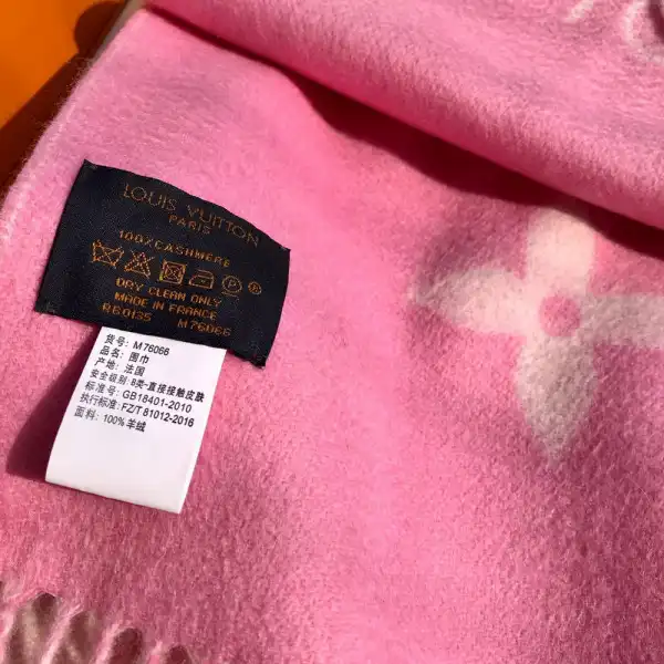 Bagsoffer yupoo LOUIS VUITTON REYKJAVIK SCARF