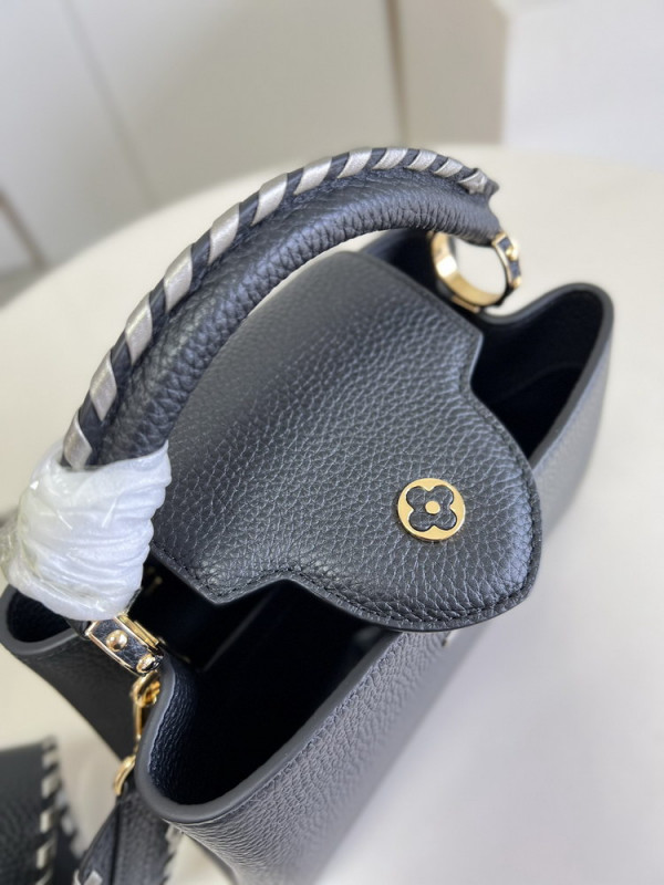 HOT SALE LOUIS VUITTON CAPUCINES BB