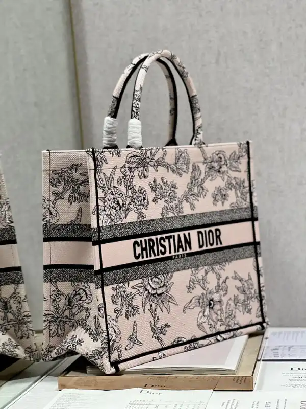 Large Diro Book Tote-42*35*18.5cm