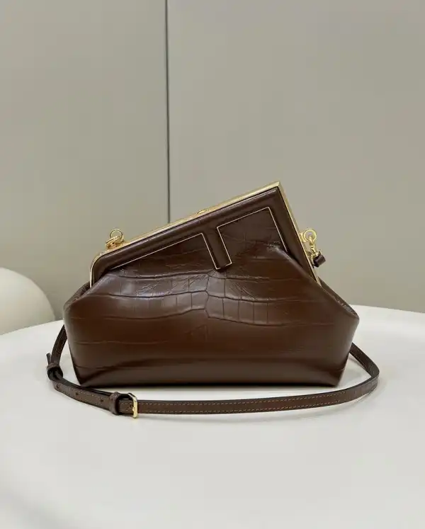 FENDI FIRST-32.5-15-23.5cm