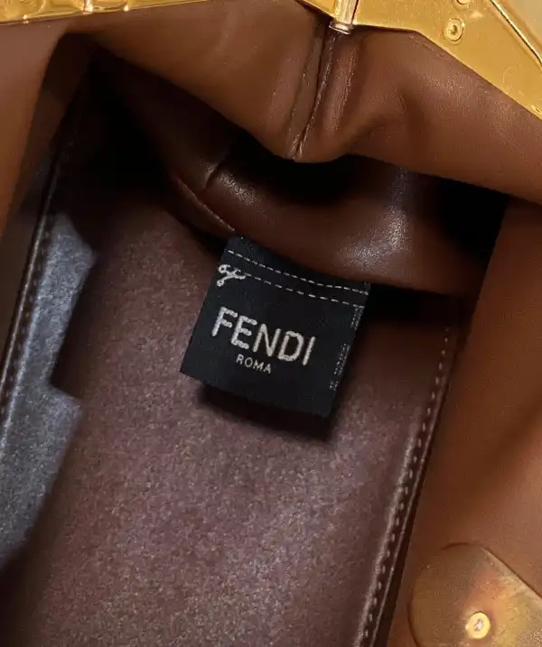 FENDI FIRST-32.5-15-23.5cm