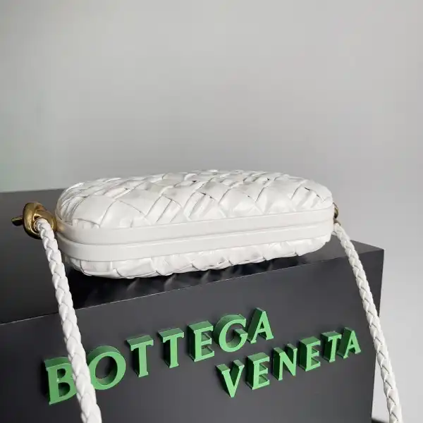 First bag ru BOTTEGA VENETA Knot Minaudiere On Strap