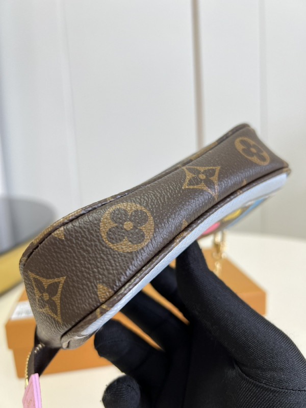 HOT SALE LOUIS VUITTON MINI POCHETTE ACCESSOIRES