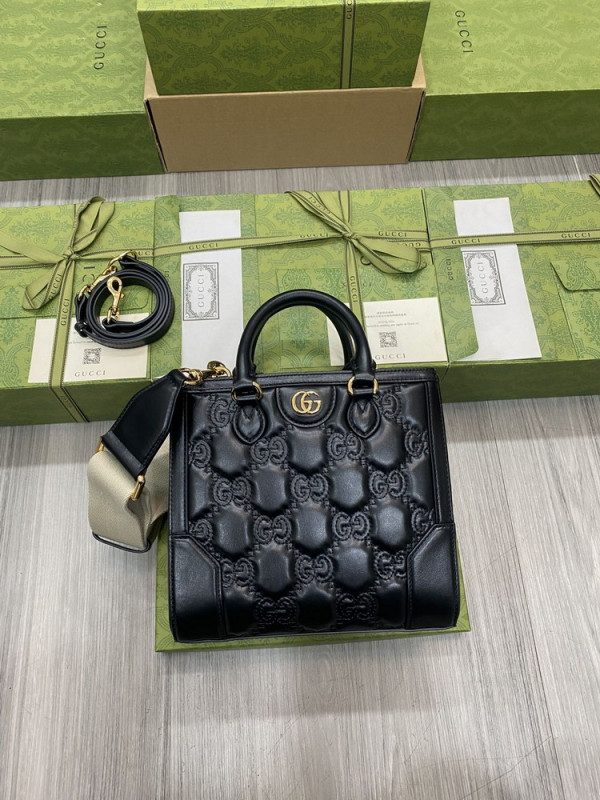 HOT SALE GUCCI GG matelassé mini top handle bag