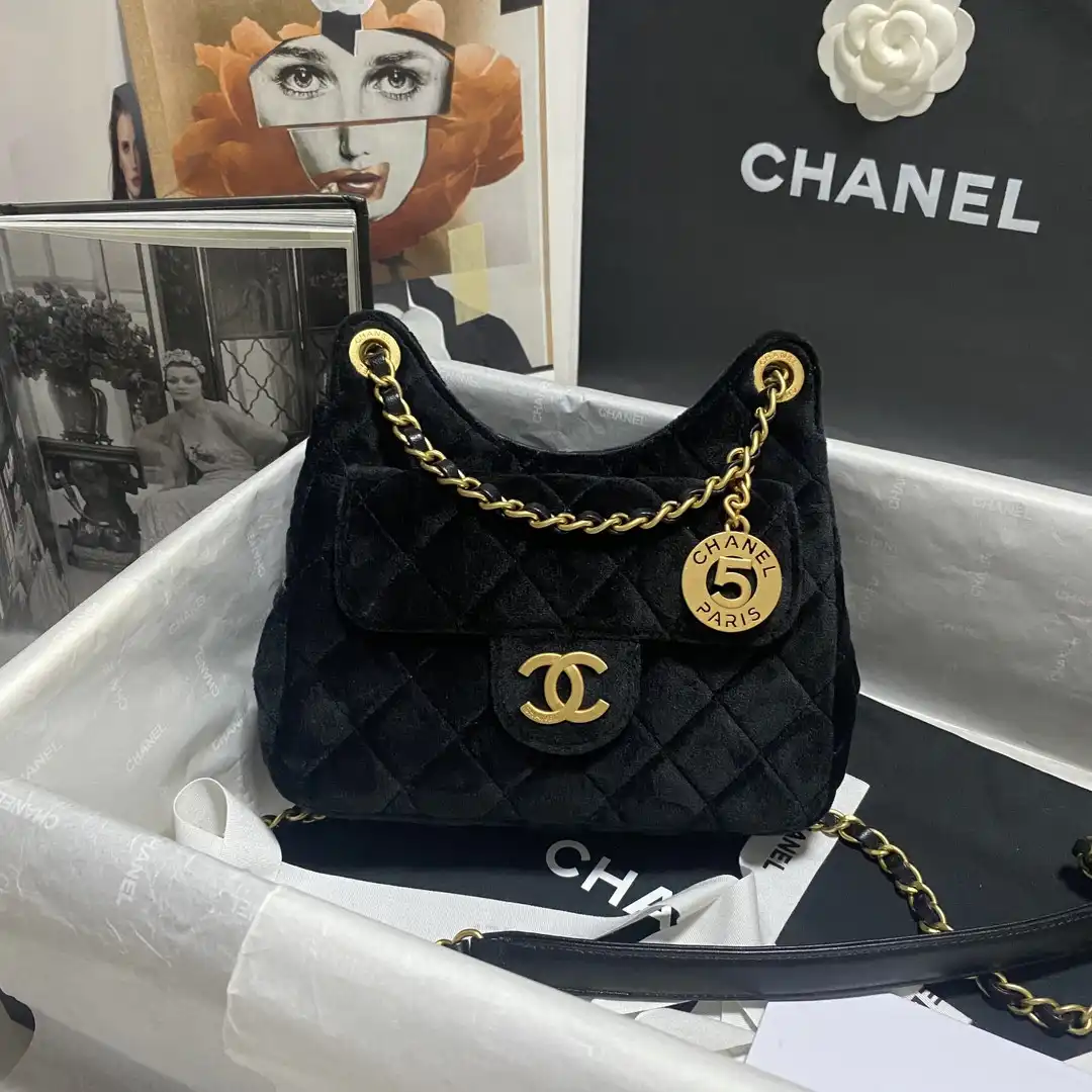 CHANEL SMALL HOBO HANDBAG