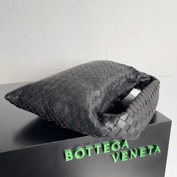 Bagsoffer BOTTEGA VENETA medium Hop