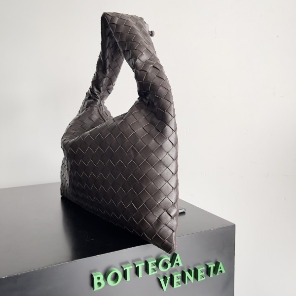 HOT SALE BOTTEGA VENETA medium Hop