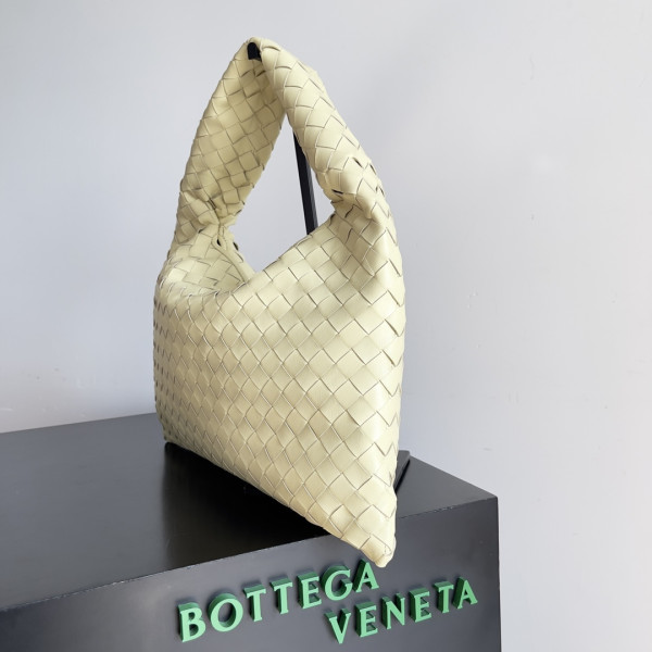 HOT SALE BOTTEGA VENETA medium Hop