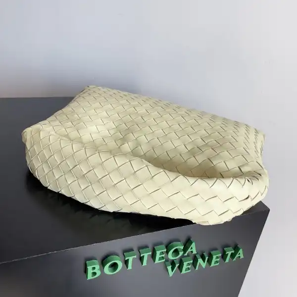 BOTTEGA VENETA medium Hop