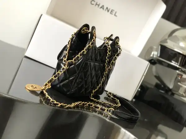 First bag ru CHANEL SMALL HOBO HANDBAG