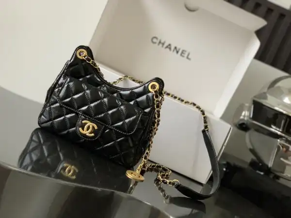 First bag ru CHANEL SMALL HOBO HANDBAG