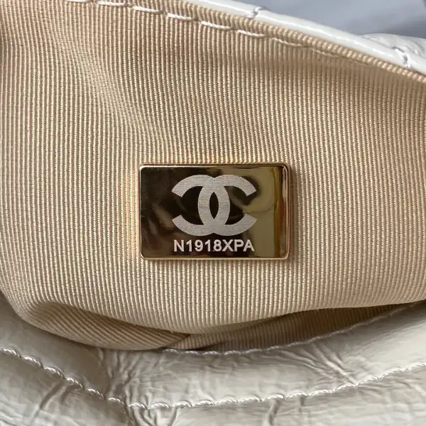 First bag ru CHANEL SMALL HOBO HANDBAG