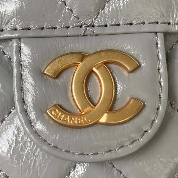 First bag ru CHANEL SMALL HOBO HANDBAG