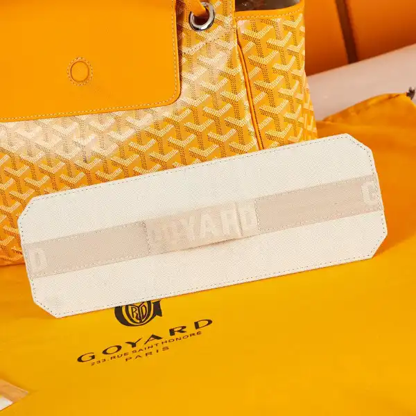 GOYARD Rouette Souple Bag