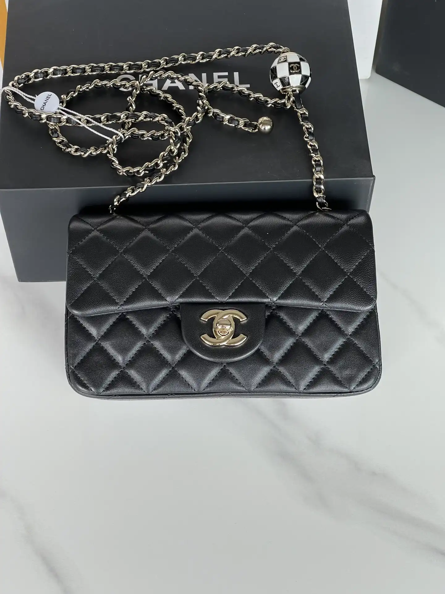 Firstbag Ru CHANEL FLAP BAG