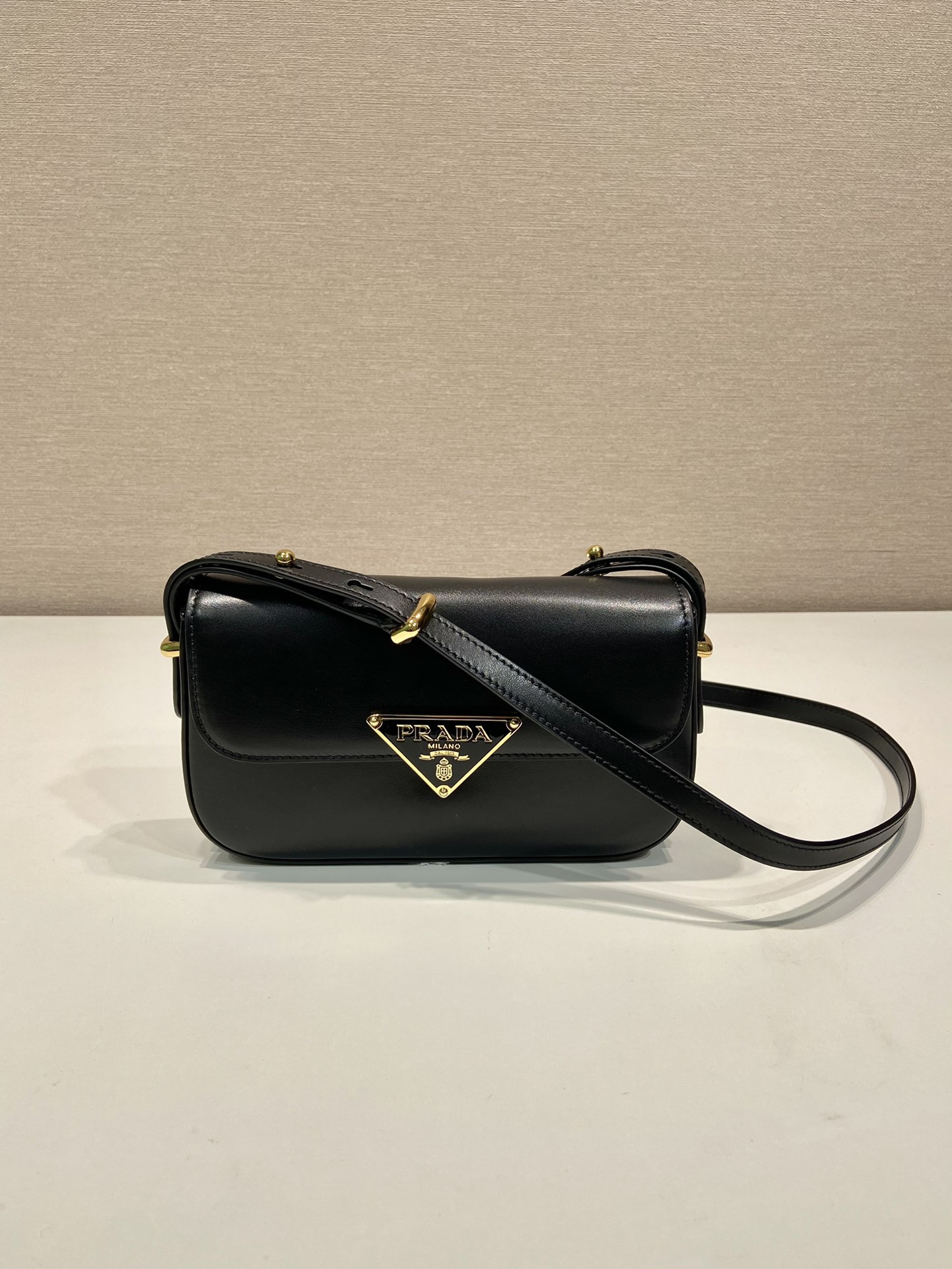 HOT SALE Prada Patent Bag-20*10*4CM