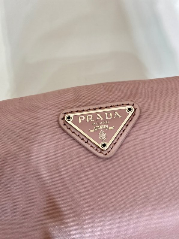 HOT SALE PRADA Re-Nylon necessaire