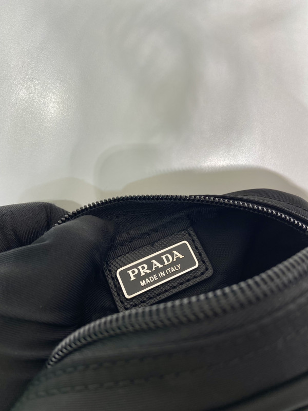 HOT SALE PRADA Re-Nylon necessaire