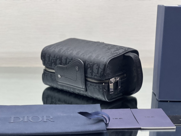 HOT SALE DIRO  LINGOT TOILETRY BAG