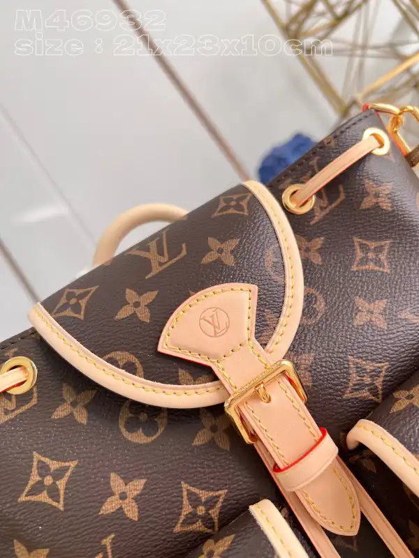 Frstbag ru LOUIS VUITTON Excursion PM