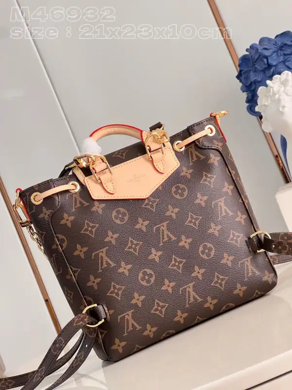 Frstbag ru LOUIS VUITTON Excursion PM