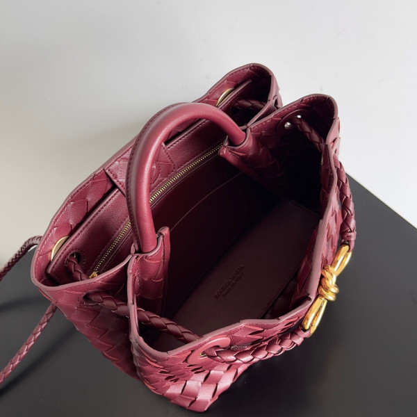 HOT SALE BOTTEGA VENETA SMALL ANDIAMO-25*22*10.5cm