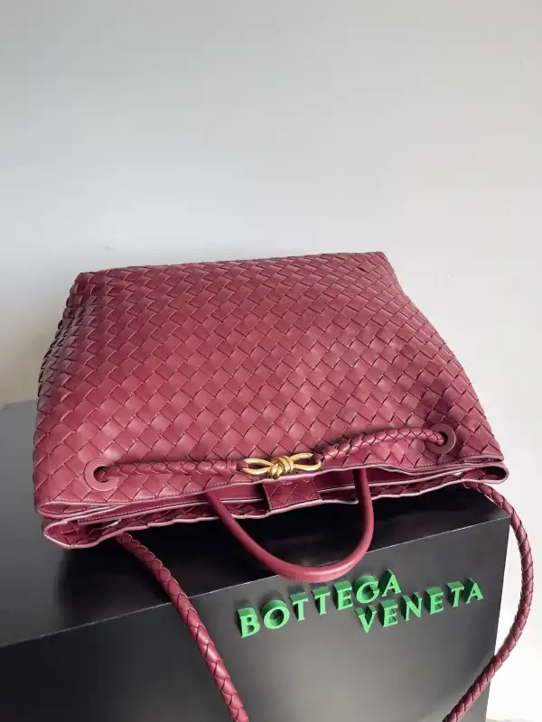 Bagsoffer yupoo BOTTEGA VENETA LARGE Andiamo