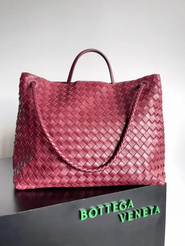 First bag ru BOTTEGA VENETA LARGE Andiamo